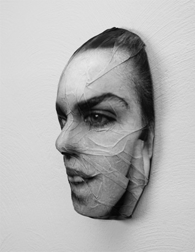 SABRINA JUNG, Photographers masks of death, Nr. 3