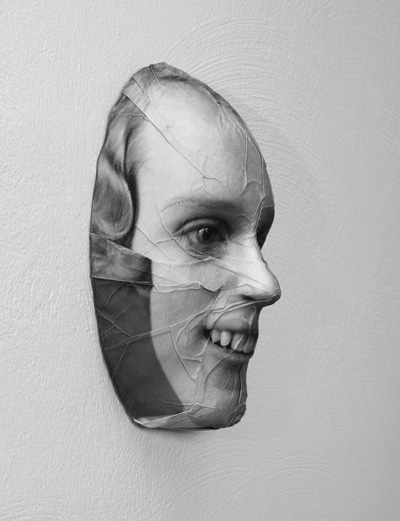 SABRINA JUNG, Photographers masks of death, Nr. 6